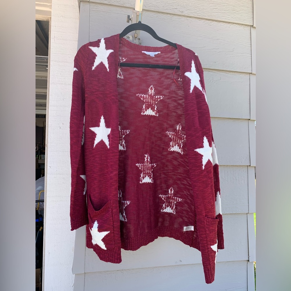 Charming Charlie - gently used Maroon Star Knit Open Front Cardigan-Size small